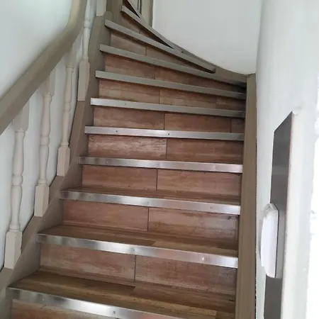 Agerblick 3 Mit Kueche, 83m2 דירה