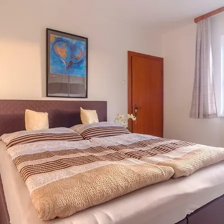 Agerblick 3 Mit Kueche, 83m2 Lenzing